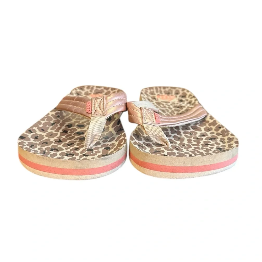 Reef Sandals with Cheetah and Pink Straps Kids Size 4/5
